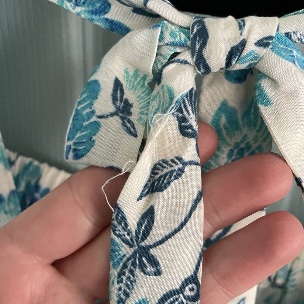 Old Navy Women’s Sleeveless Tie-Back Cutout Maxi Dress Medium Light Blue Flowers - Picture 13 of 15